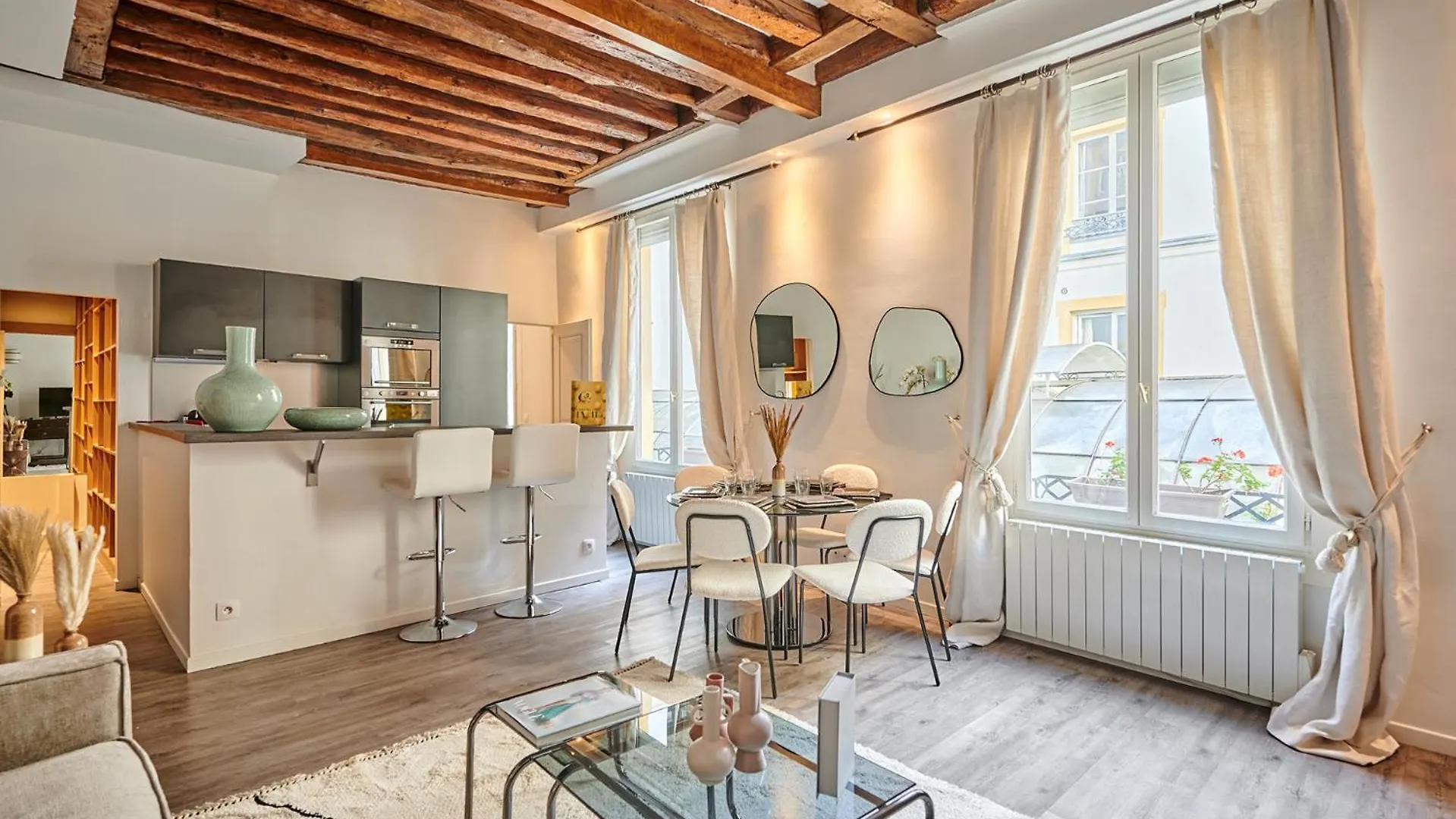 Apartment Center Of Paris By Studio Prestige 0*,